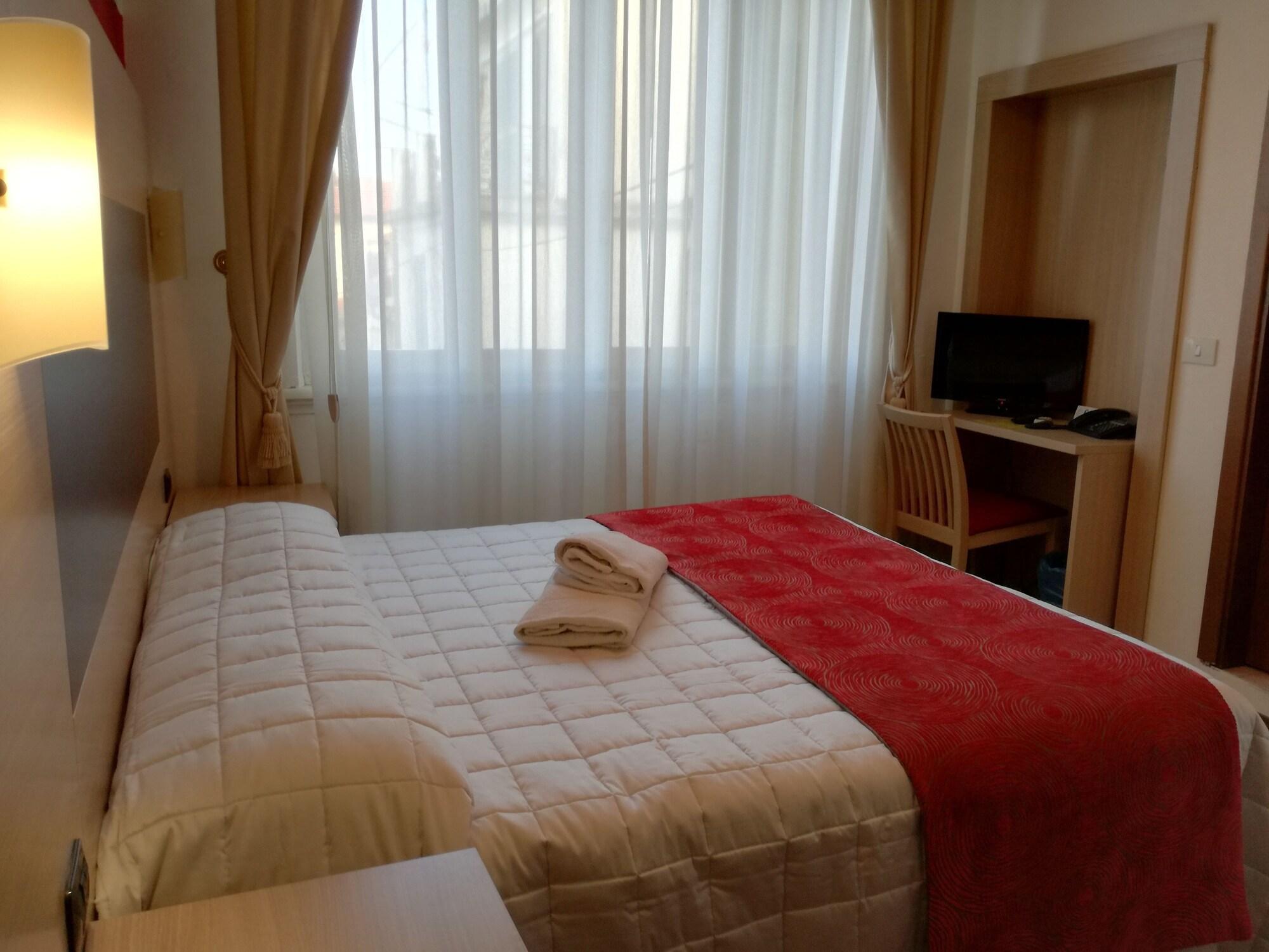 וירג'יו Hotel Playa מראה חיצוני תמונה