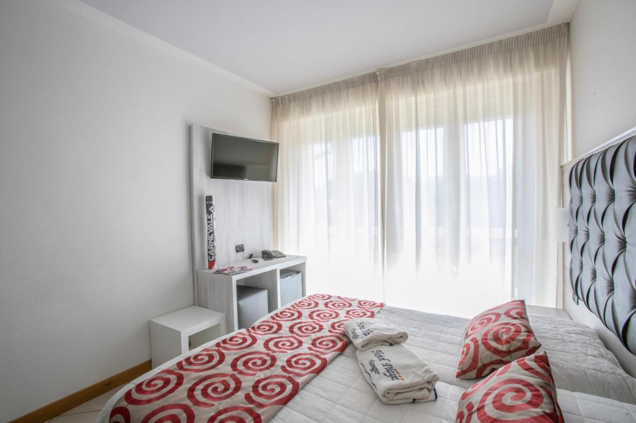 וירג'יו Hotel Playa מראה חיצוני תמונה