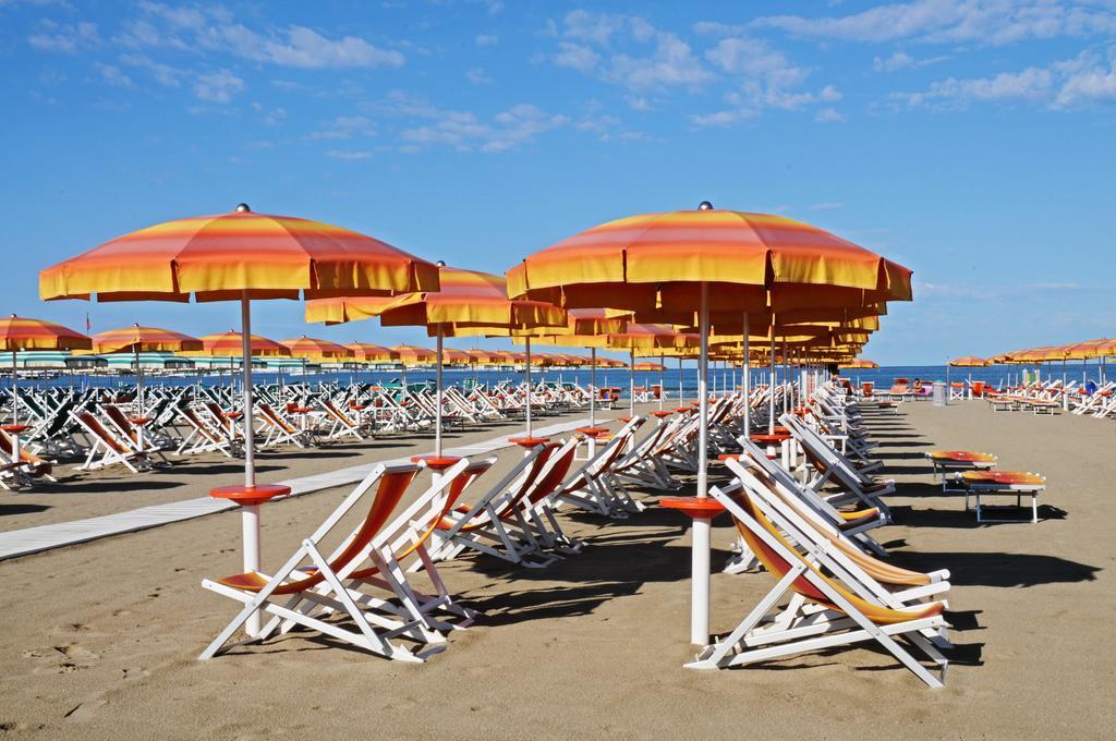 וירג'יו Hotel Playa מראה חיצוני תמונה