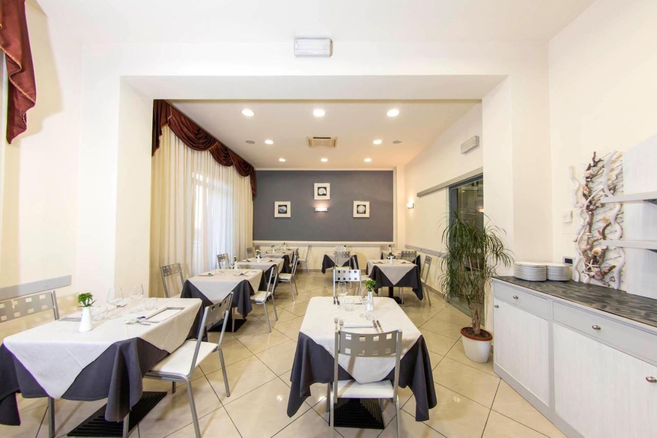 וירג'יו Hotel Playa מראה חיצוני תמונה